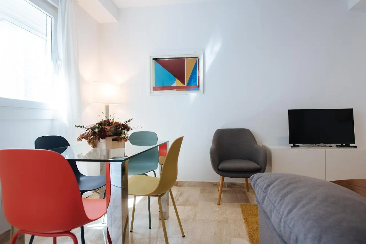 Triana Boutique Free Parking Apartment Seville